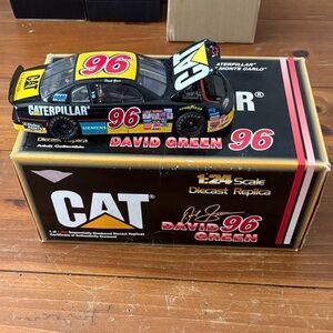 Nascar 1/24 David Green CAT Revell